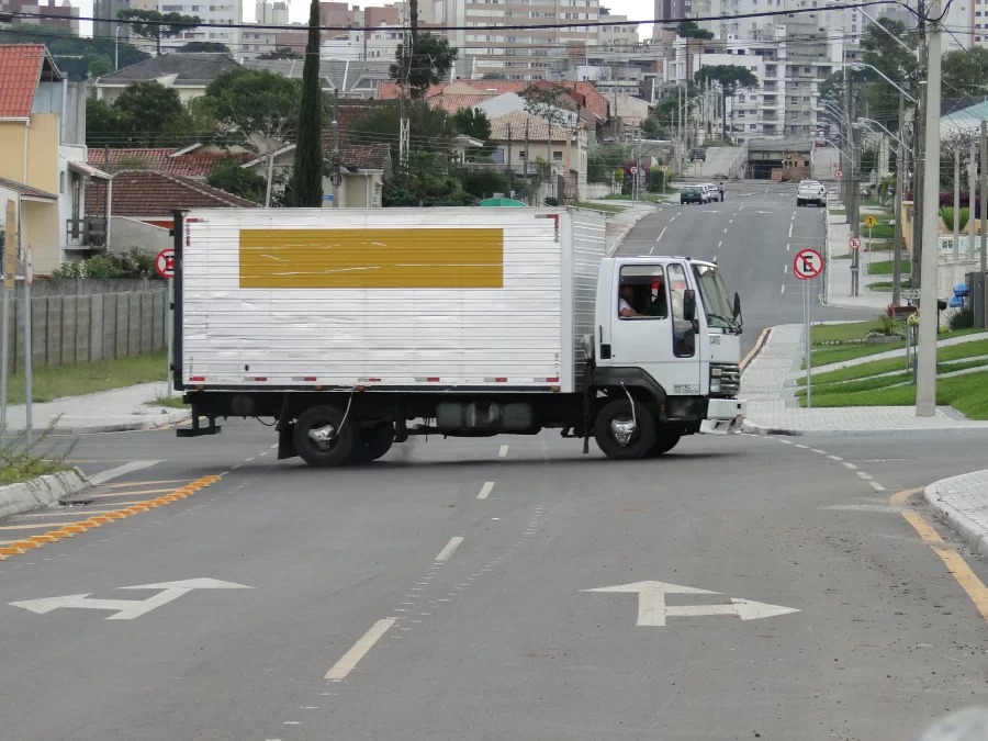 Transporte de cargas segue em alta apesar da pandemia 